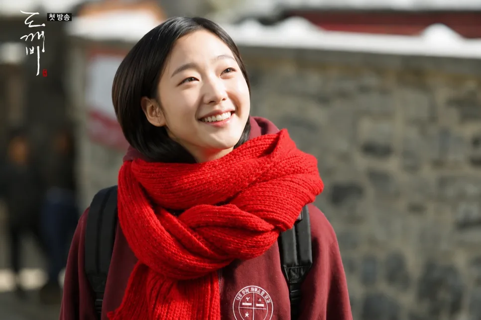 무쌍 여배우 메이크업 2026: 쌍수 고민 끝! 눈빛으로 장르 씹어먹는 비결 2