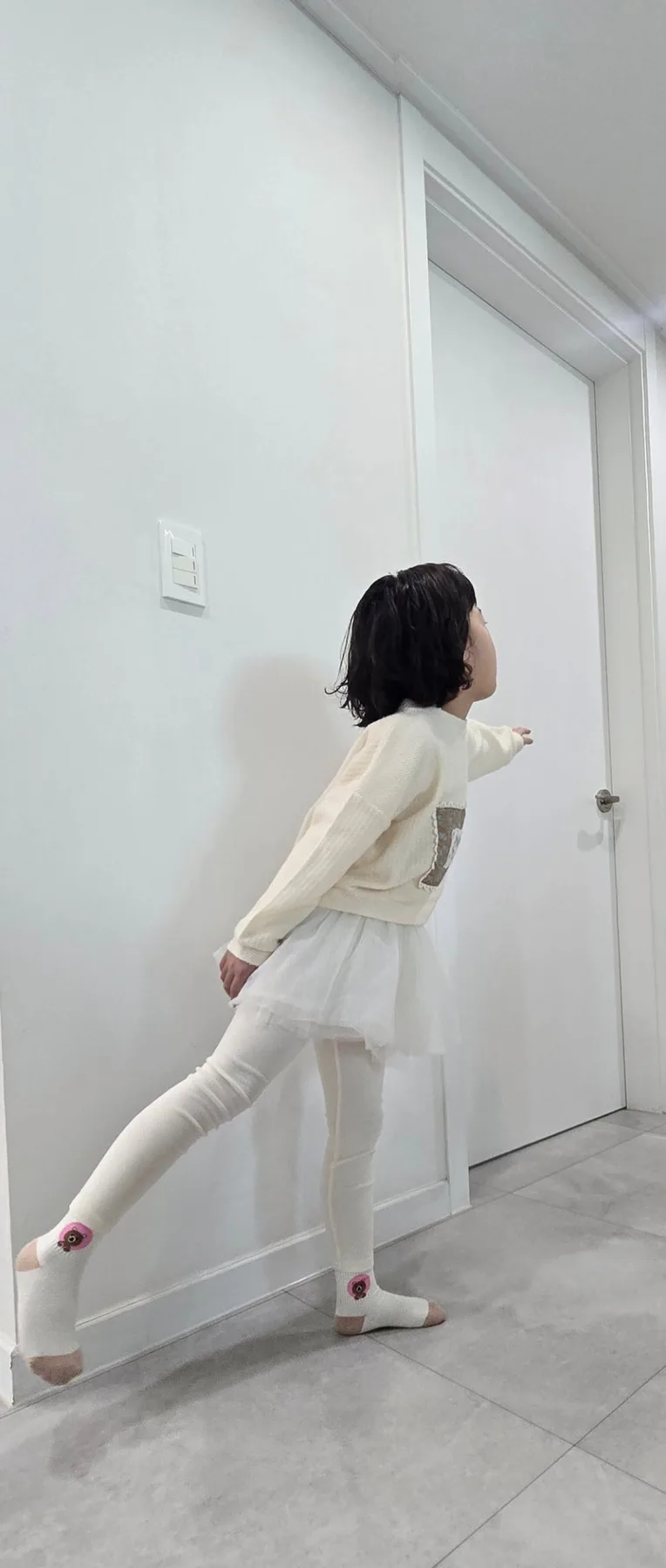 초1 등교룩 고민 끝! 최저1도 최고14도 간절기 코디법 2026 — 육아·결혼 — minmin_mom