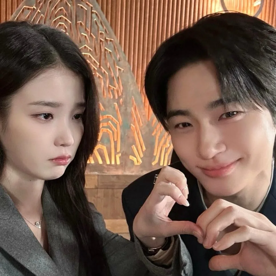 아이유 변우석 드라마 '21세기 대군부인' 2026년 재회 스토리와 시청률 분석 — K-드라마 — archf 1