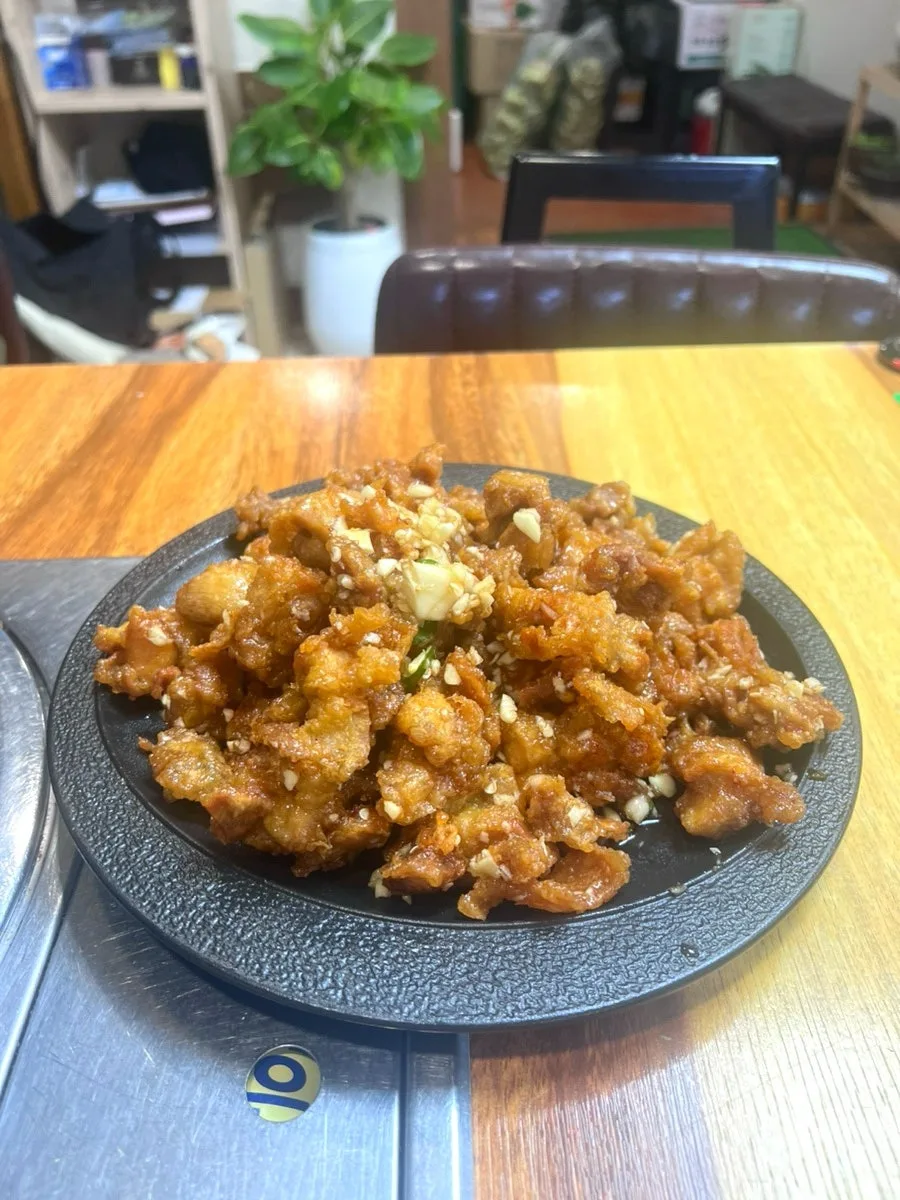 의성마늘치킨 용주밥상 2026년 방문 후기: 백반 & 마늘치킨 완벽 분석 — K-푸드·맛집 — storypeechup