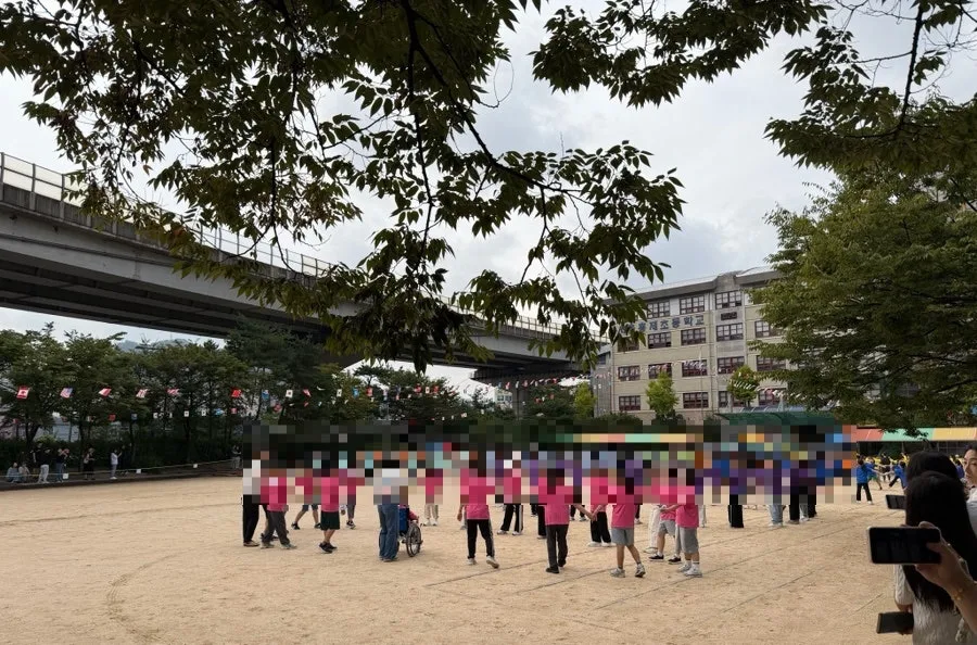 홍제초 가을 체육대회 2025: 아이들 웃음꽃 피운 현장 후기 3
