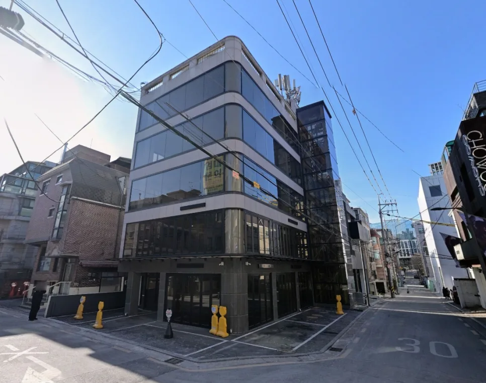 강남 꼬마빌딩 135억 매물, 25억 조정된 신사동 세로수길 빌딩 2026 2