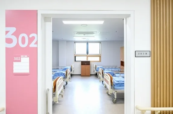 안산요양병원 선택 기준 2026: 부모님 안전 위한 필수 체크리스트 2