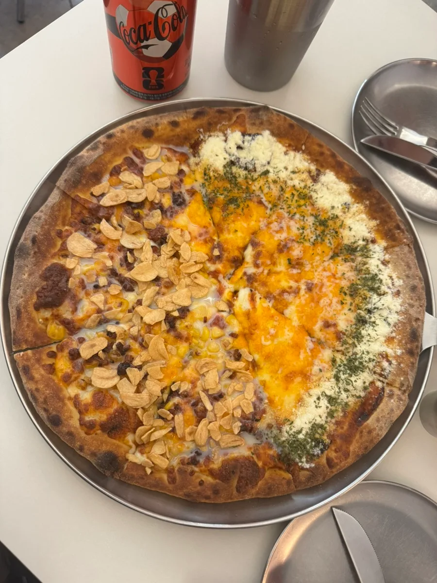 한남동 피자 맛집 뉴오더클럽 2026년 방문 후기 — K-푸드·맛집 — bon_etoile