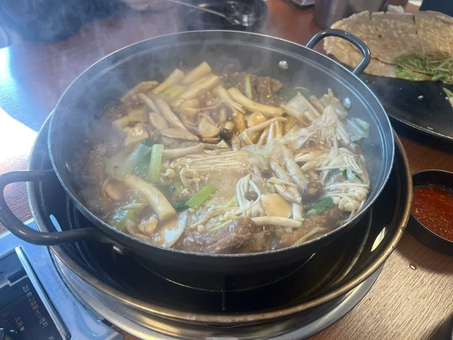 대구 등갈비찜 맛집 2026: 앞산큰골집 들기름국수까지 완벽 분석 2