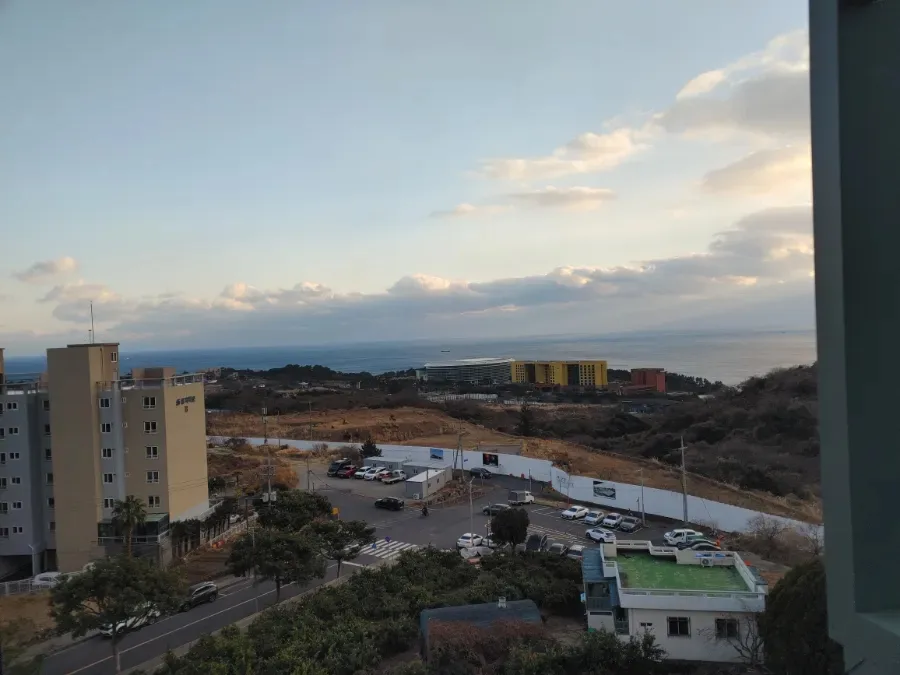 겨울 제주 중문 2026: 천제연폭포·4·3기념관·오일장 도보 여행 — 일상·에세이 — ojk84