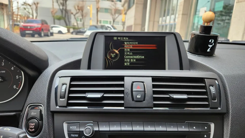 BMW 118D F20 모니터 업그레이드: 카플레이/안드로이드 오토 장착 2026 — 자동차 — spner17 1