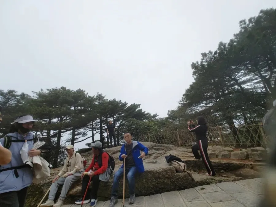황산 옥병케이블카 하산 코스 2026: 운무 속 기암절벽 완주 후기 — 한국여행 — ojk84