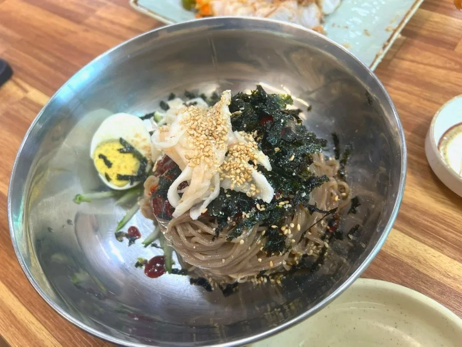 원주 막국수 맛집 2026: 여름 별미 콩메밀국수 & 수육 추천 — K-푸드·맛집 — storypeechup