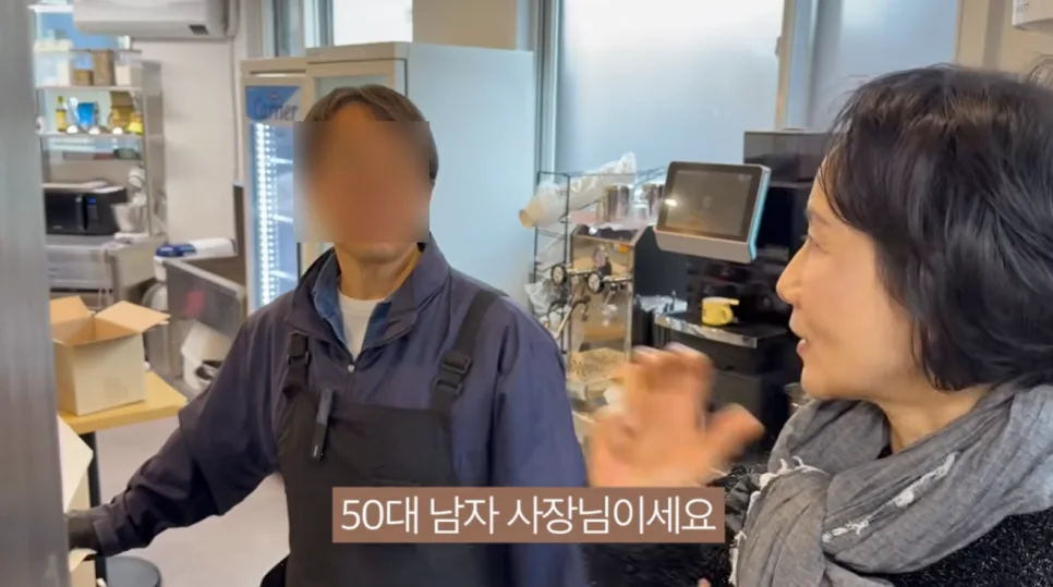 50대 카페 사장님, 창업 컨설팅 후 주문 22회 재주문 성공 비결 2026 2