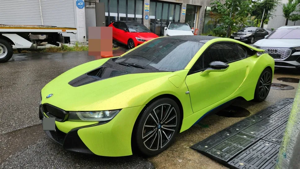 BMW i8 순정 모니터 카플레이/안드로이드 오토 업그레이드 2026 — 자동차 — spner17 1