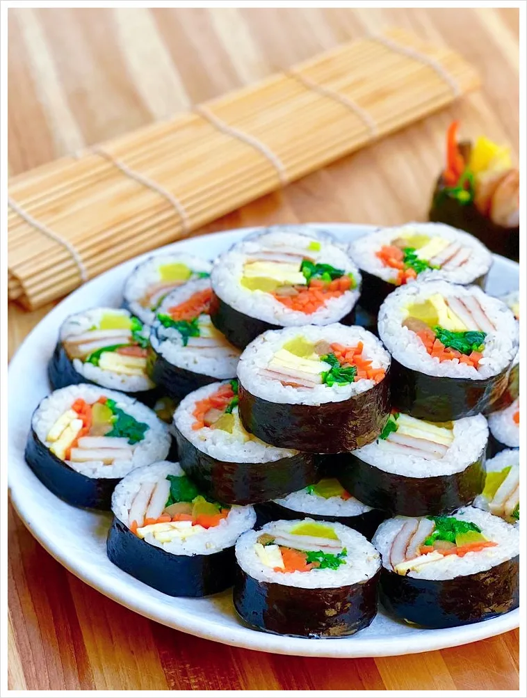Easy Kimbap Recipe 2026: Make Kids Love Carrots! 3