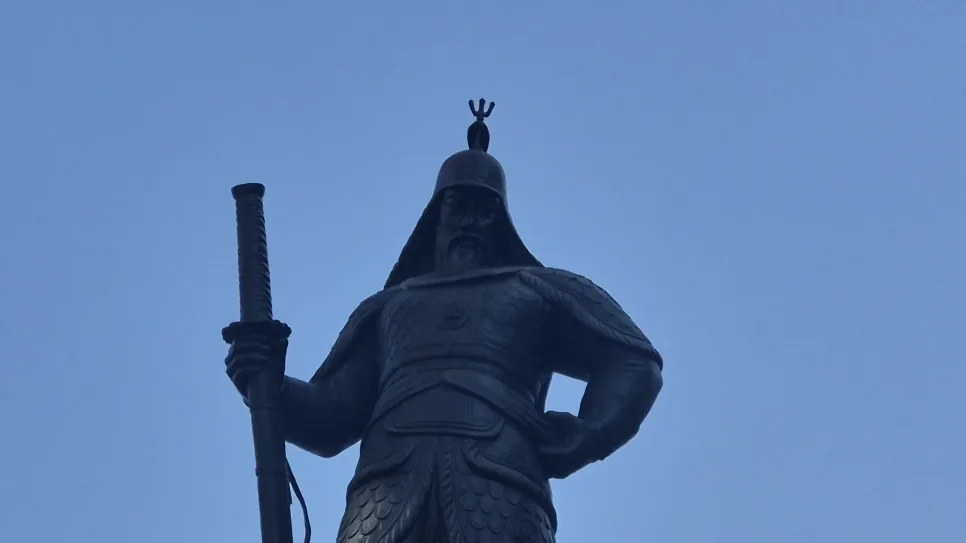 충무로 부동산 개업 2026: 이순신 정신으로 고객 자산 지키는 법