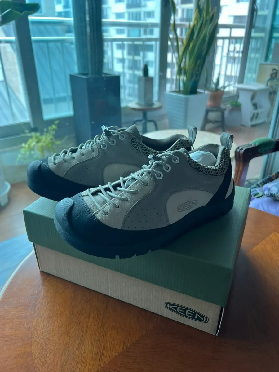 KEEN Jasper Rock Sizing & Style Guide 2026 3