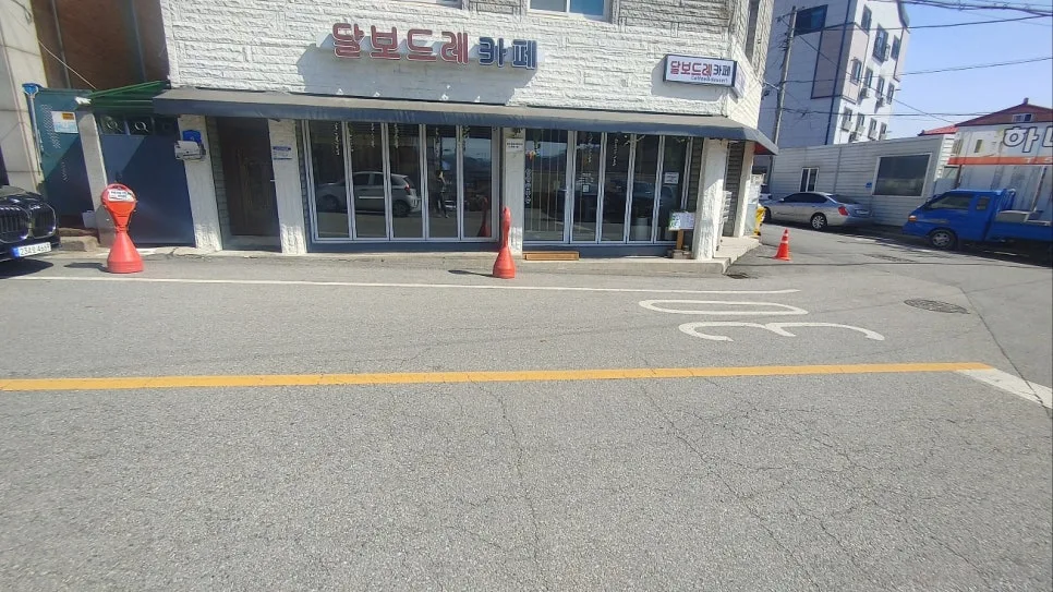 2026년 카페 인테리어 벽돌 활용법: 가성비 시공 가이드 — K-인테리어 — lhh821004 1