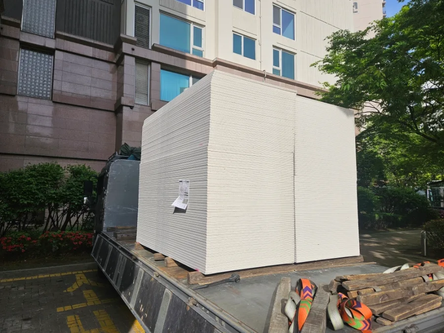 이촌동 아파트 인테리어 2026: 목자재 양중 핵심 가이드 3