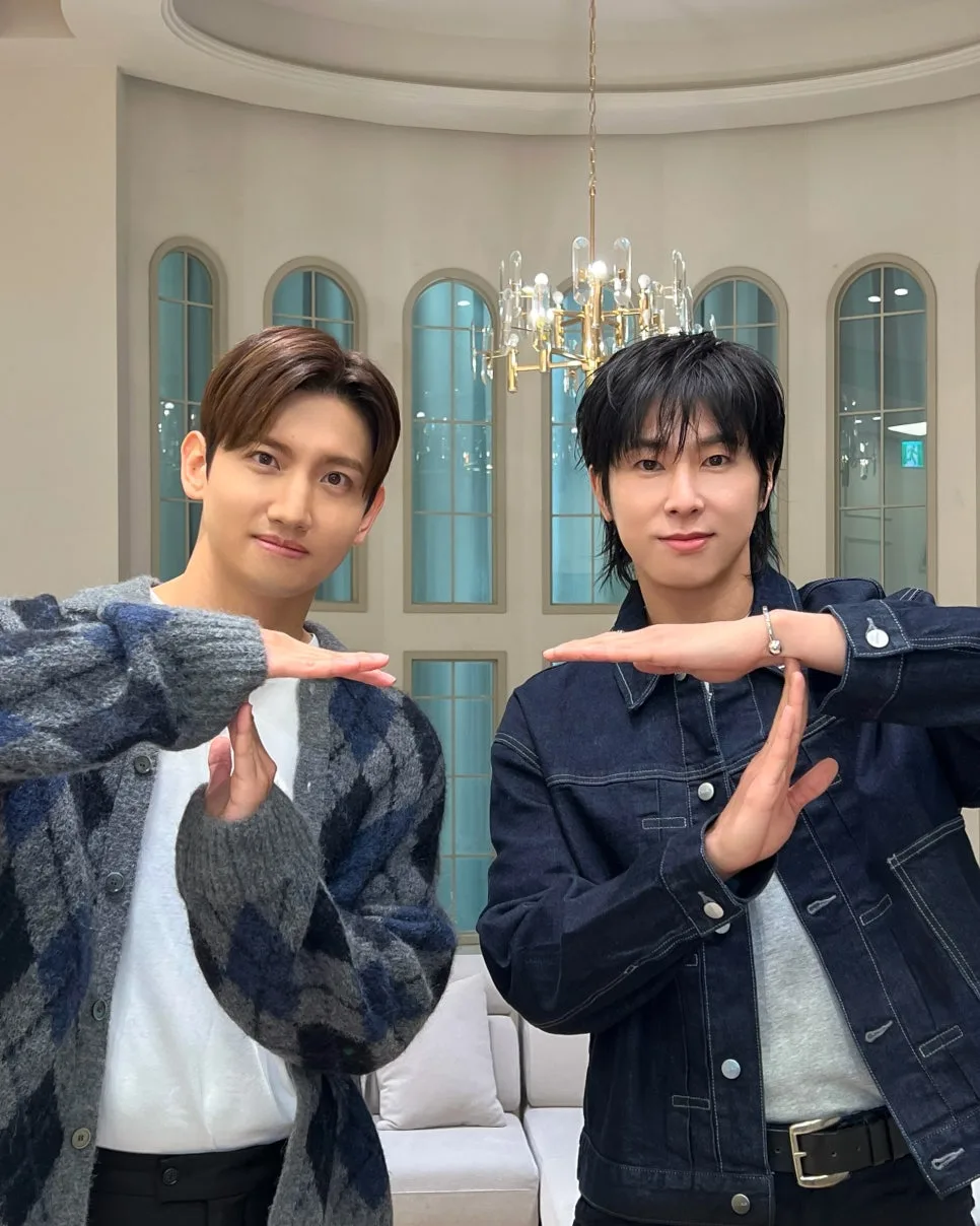 동방신기 데뷔 21주년 기념 이벤트: 컵슬리브 성공 비결 2026 3