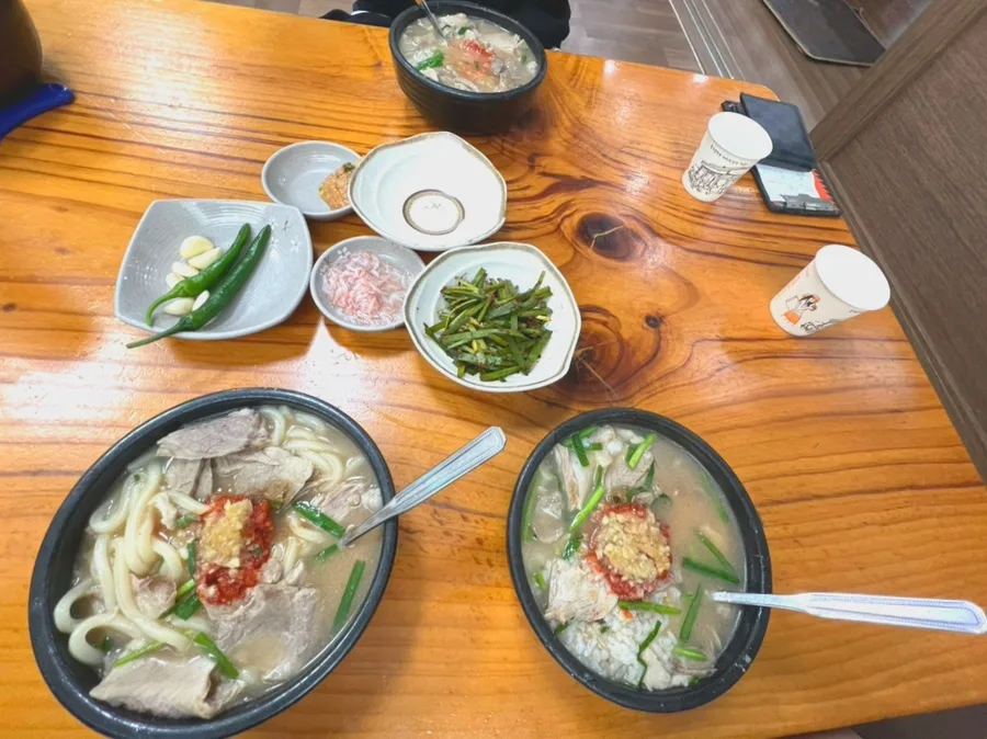 2026년 부산 돼지국밥 맛집: 돼지우동 신메뉴 후기 및 장단점 비교 2