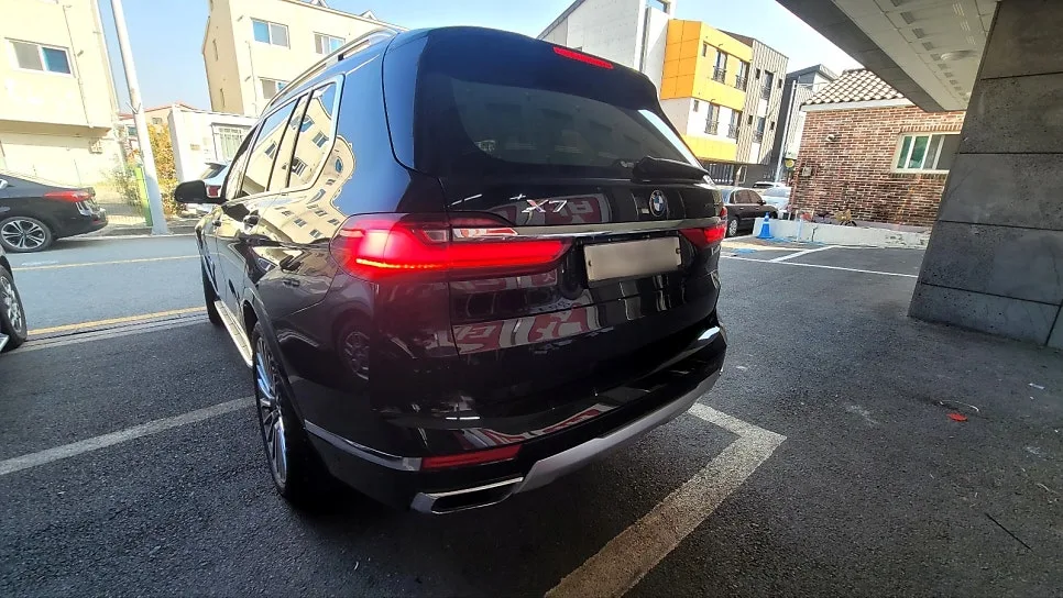 BMW X7 G07 배터리 교체 방법 2026: AGM95 규격 및 코딩 완벽 가이드 2