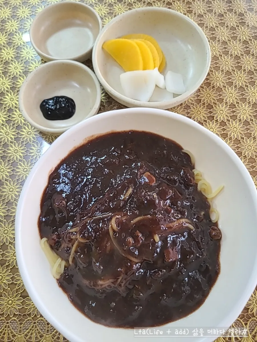 인천 짜장면 3000원 맛집 복성원, 가성비 끝판왕 비결 2026 — K-푸드·맛집 — bluezzangi