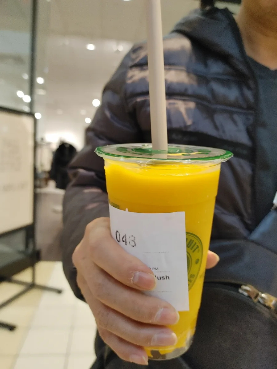 캐나다 뉴마켓 쇼핑 2026: Real Fruit, 생제르맹 빵집, 푸드 베이직스 비교 3