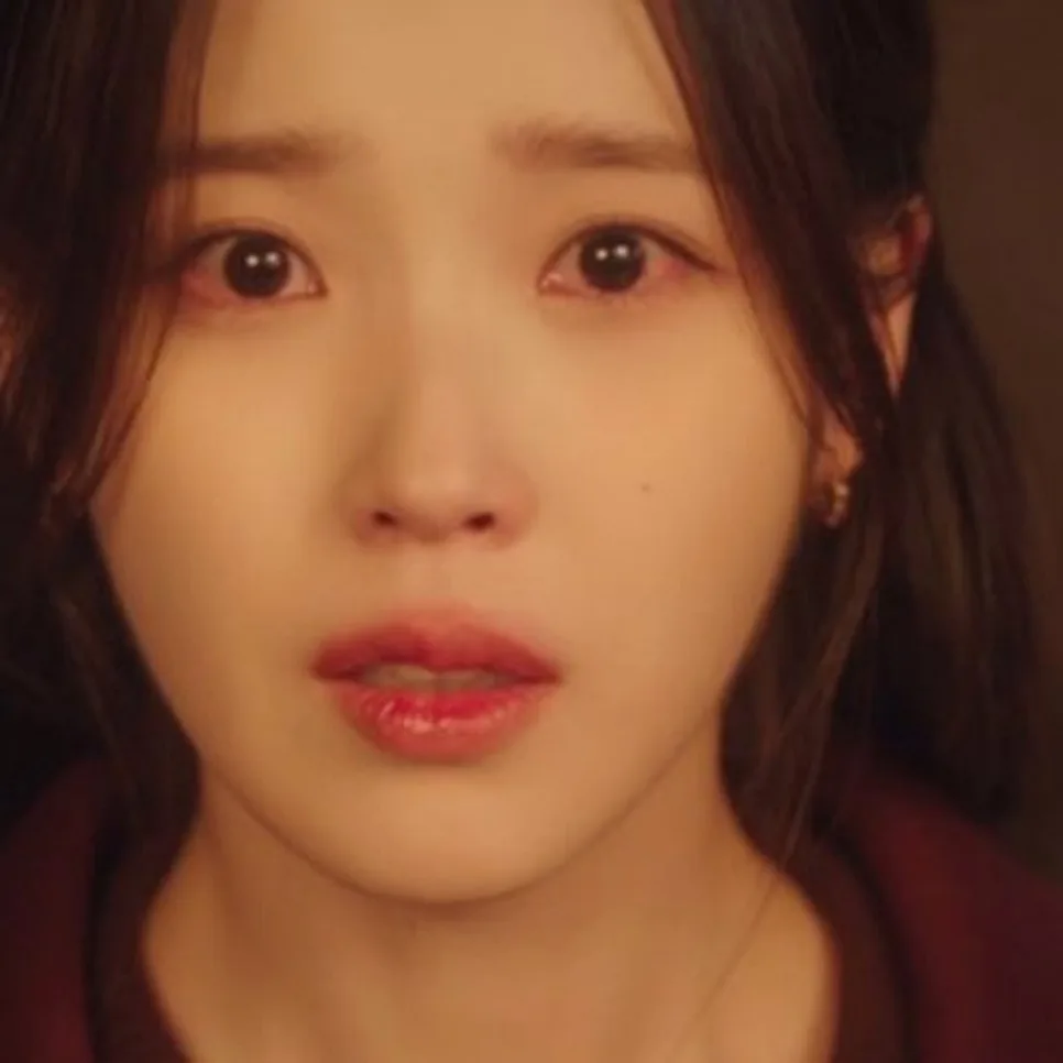 아이유 연기력, 이혼 선언으로 시청자 사로잡은 비결 2026 — K-드라마 — archf 1
