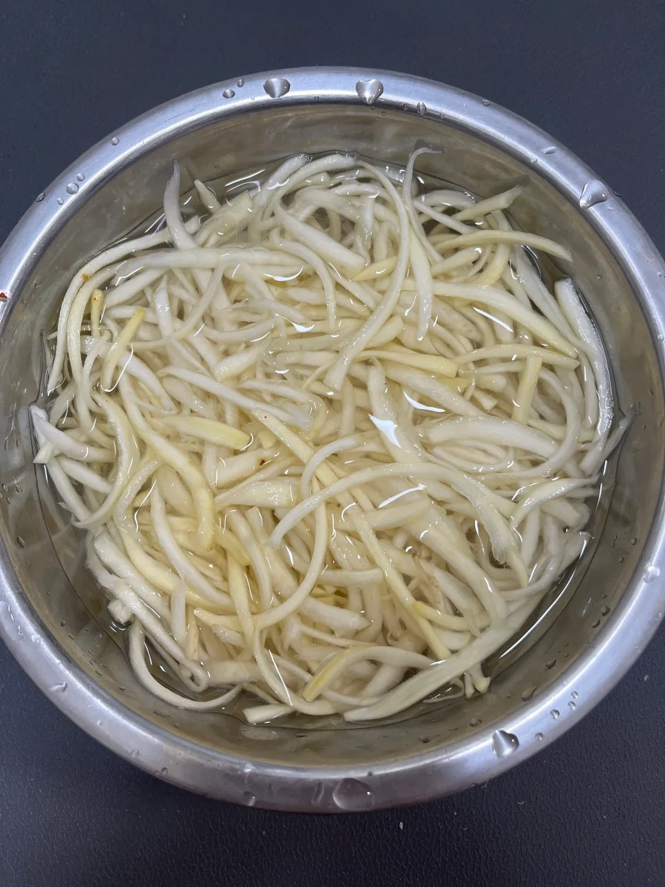 매콤새콤 도라지무침 레시피 2026: 쓴맛 제거부터 맛있는 양념장까지 3