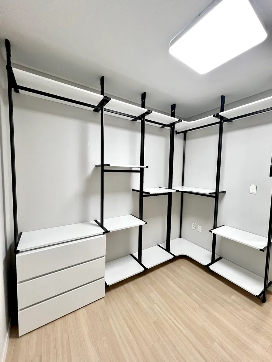 Korean Closet Design 2026: Minimalist Style Guide 4